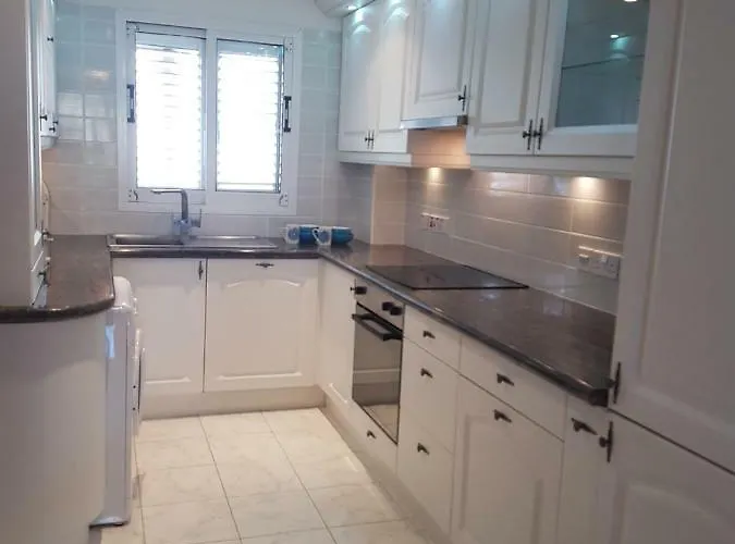 Sea Front Vera 別荘 Klorakas