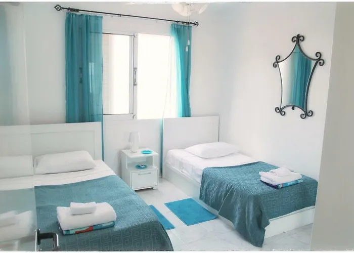 Sea Front Vera 別荘 Klorakas